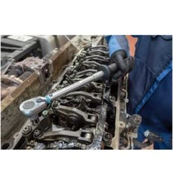 Hazet Drehmoment-Schlüssel, Nm Min-max: 20 - 120 Nm, Toleranz: 2%, Vierkant Massiv 12,5 Mm (1/2"), Art.Nr. 6121-1CT -Werabahco Verkaufe hazet drehmoment schluessel 1472179 czm