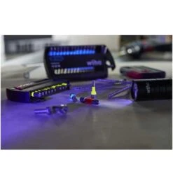 Wiha Bit Set BitBuddy TY-Bit 29 Mm Phillips, Pozidriv, TORX 8-tlg. 1/4" C6,3 (42138) 14 Wiha Bit Set BitBuddy TY-Bit 29 Mm Phillips, Pozidriv, TORX 8-tlg. 1/4" C6,3 (42138) -Werabahco Verkaufe wiha bit satz 949866 czm 18